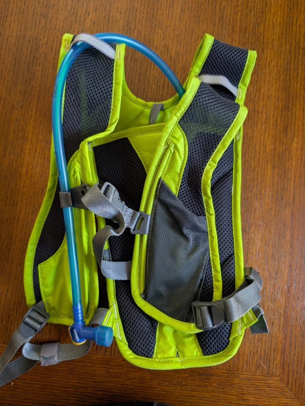 Camelbak dart Hydration Pack 1.5L for Running Hiking Cycling